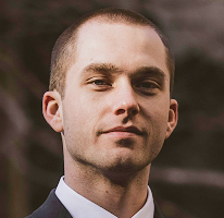 Thomas Whitfield en un retrato, analista de trading y experto del mercado cripto